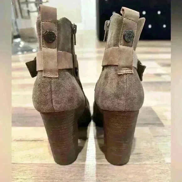Guess Ankle Boots Sz. 8.5M - Picture 5 of 7
